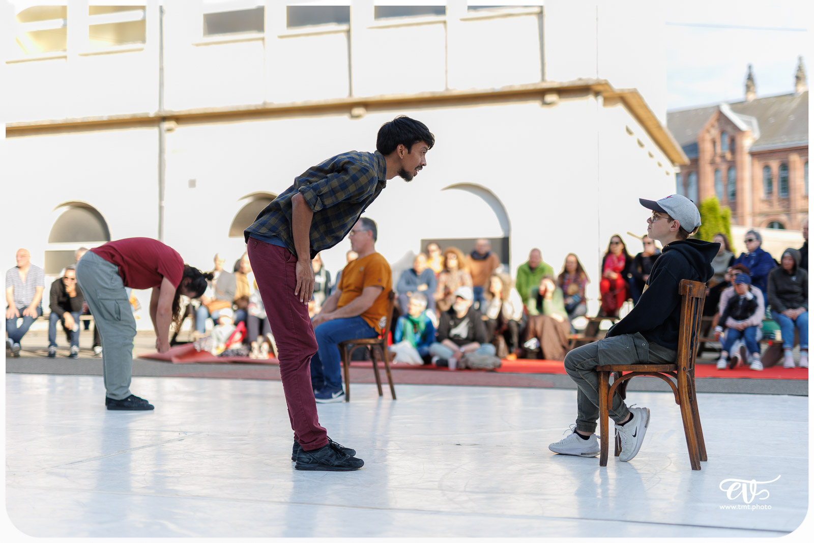 NO MAN'S LAND (CIE DARUMA)